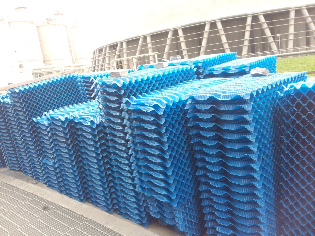 ��s������